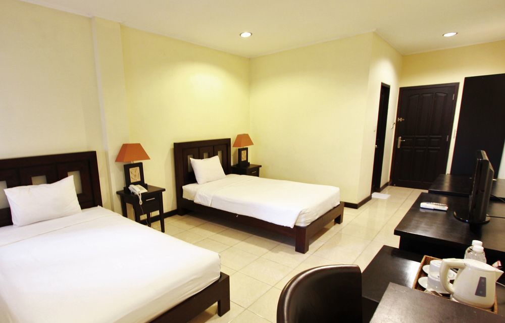 Hotel Intansari Denpasar  Exterior photo