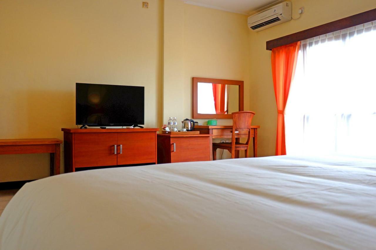 Hotel Intansari Denpasar  Exterior photo