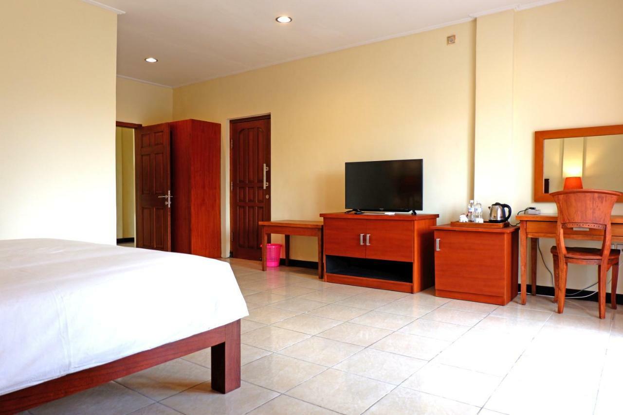 Hotel Intansari Denpasar  Exterior photo