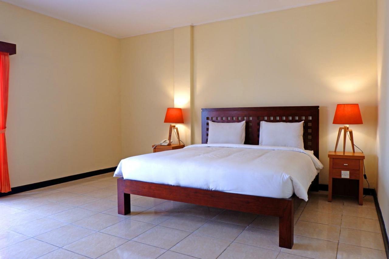 Hotel Intansari Denpasar  Exterior photo